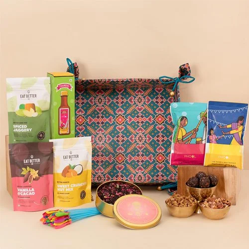Holi Gift Box - Gifts By Rashi