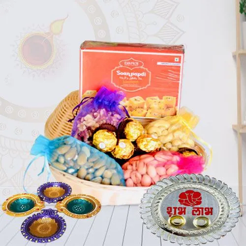 Diwali / Bhaidooj Gift Hamper - 4 Diwali Diyas with Haldiram Soan Papdi,  Almonds and Pistachios